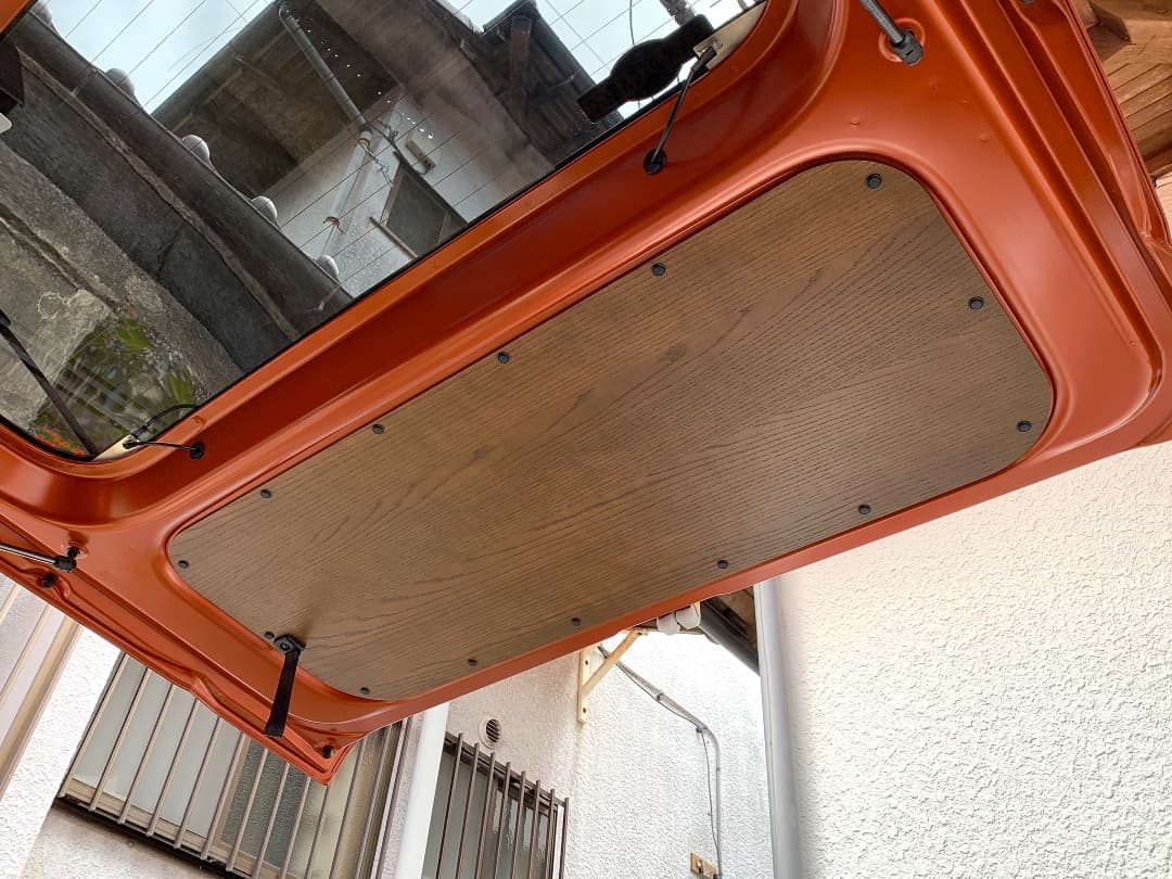 S700系 ダイハツ アトレー・木目調リヤゲートパネル（マホガニー）中古美品