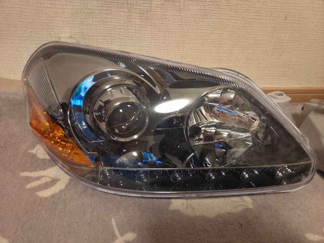 jzx110マークII　ヘッドライト