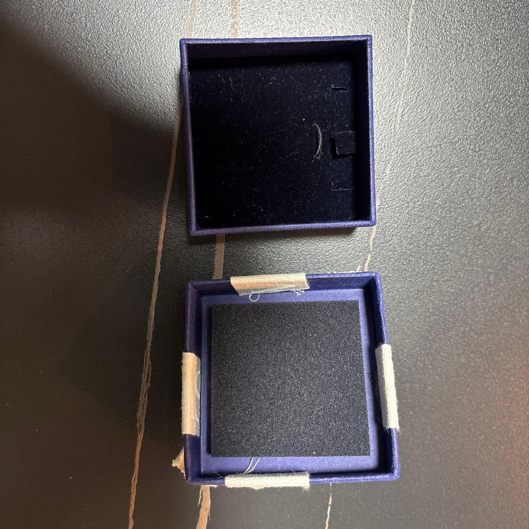 Towards ネックレス ホースシュー型