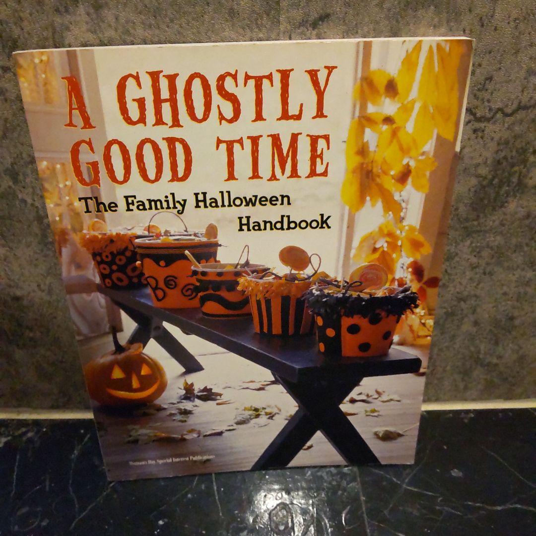A GHOSTLY GOOD TIME ハロウィンハンドブック 洋書 DIY本