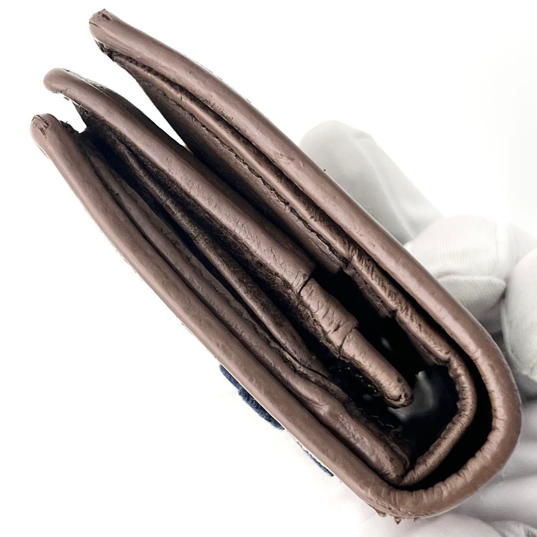 【希少】GUCCI ディズニー　二つ折り財布　3匹の子豚　シェリーライン　GG柄