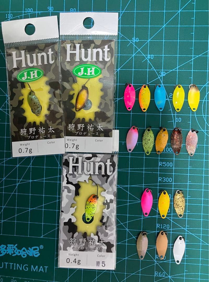 ハント19個セット　0.7g 12枚　0.4g 7枚 ニュードロワー Hunt