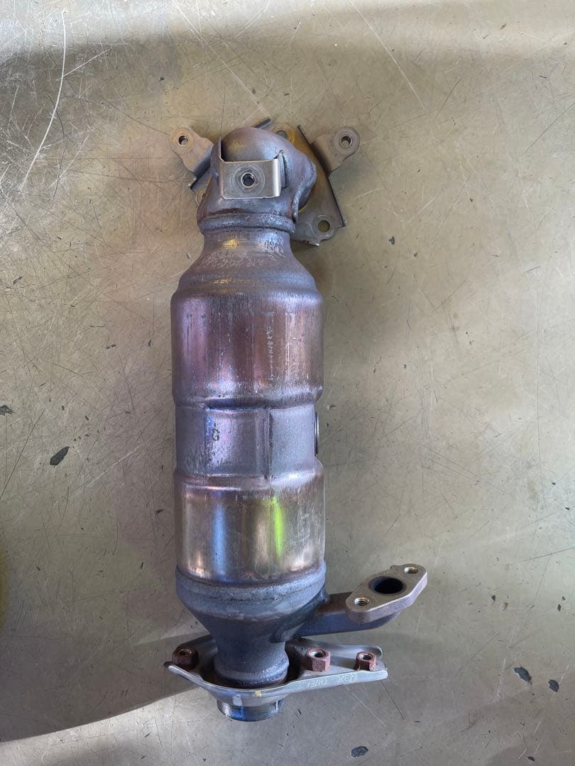 N-BOX JF3ホンダ 触媒コンバーター