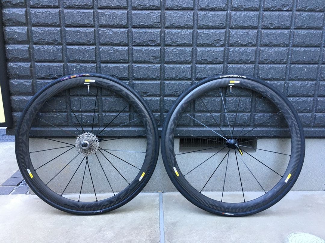 MAVIC COSMIC CARBONE 40 ELITEホイール11S