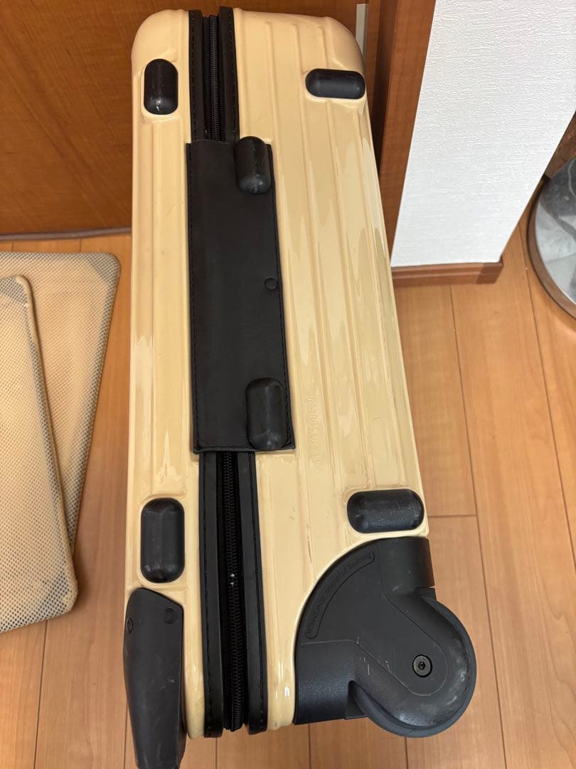 RIMOWA SALSA リモワ サルサ 35L 2輪 スーツケース
