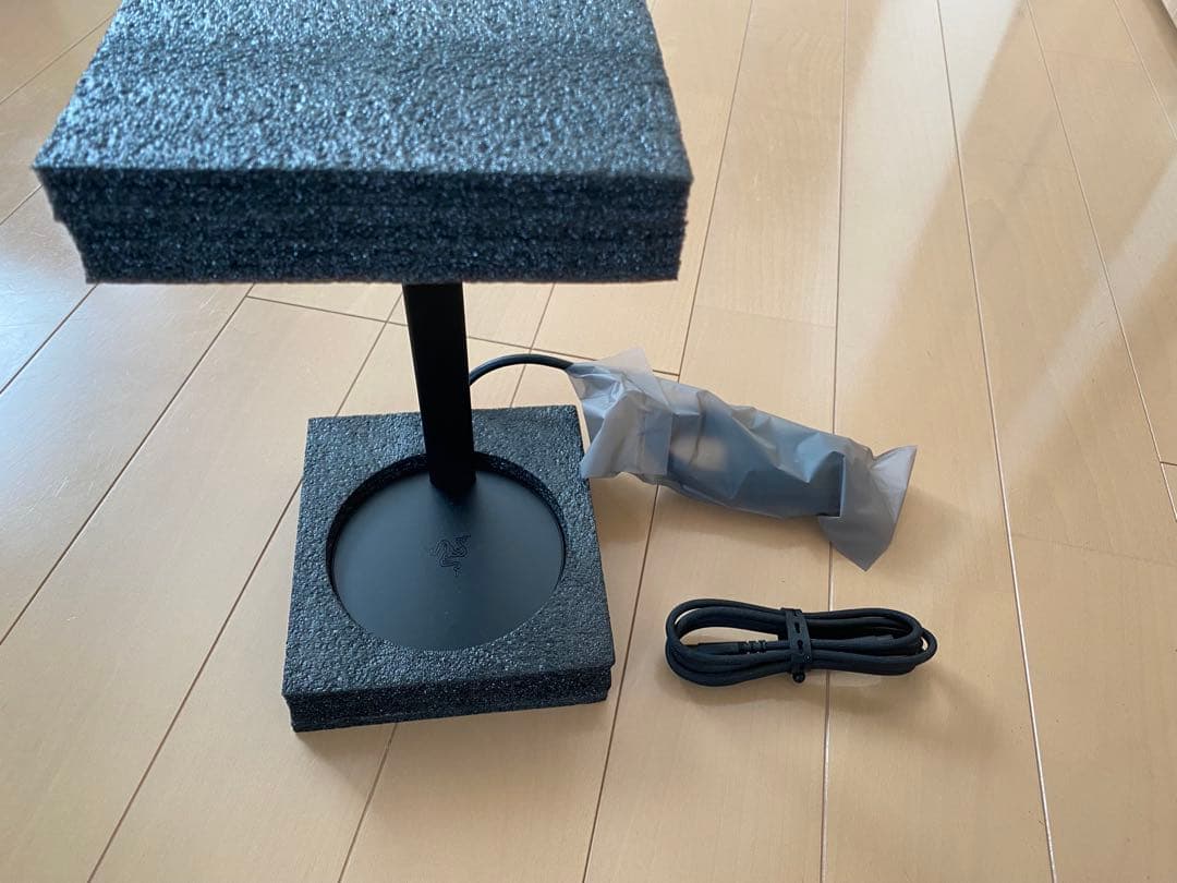 Razer base station v2 chroma 未使用