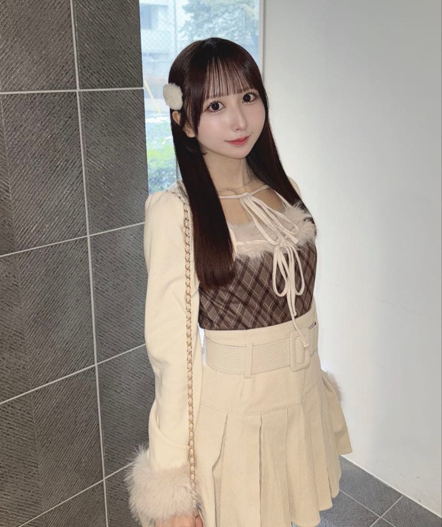 one way ファー付きボレロ風トップス