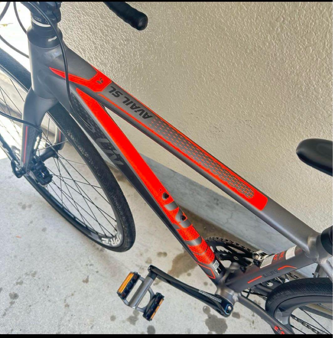 確認中　購入不可　GIANT LIV AVAIL SL1 DISC 105