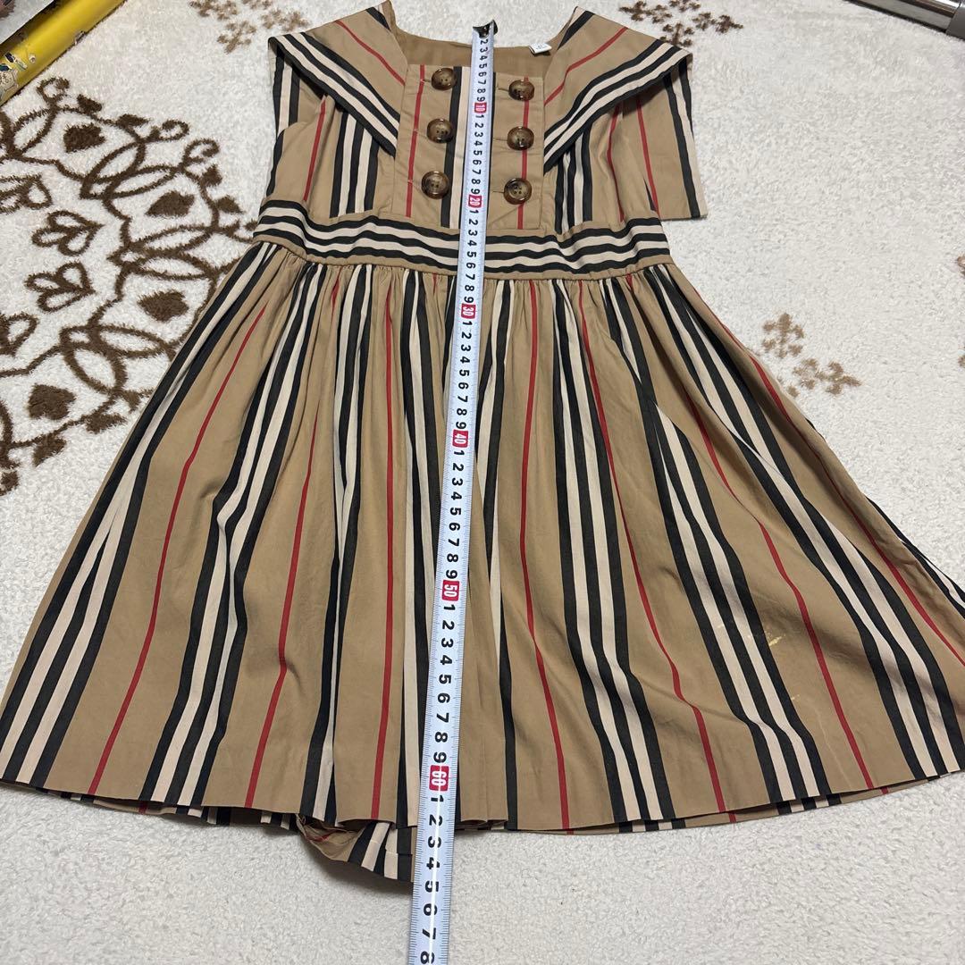 Burberry ワンピース　6y116