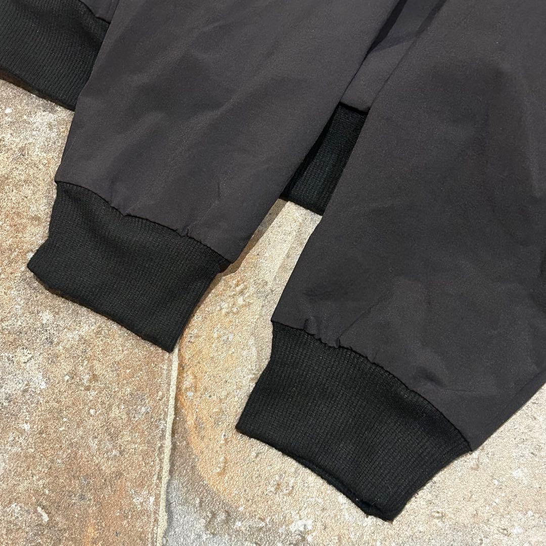 MASTER BUNNY EDITION スニード　プリントロゴ　ブラック系