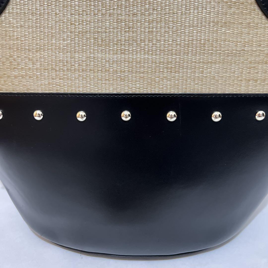 【美品】FURLA かごバッグ ベージュ×ブラック 黒 スタッズ トート 本革