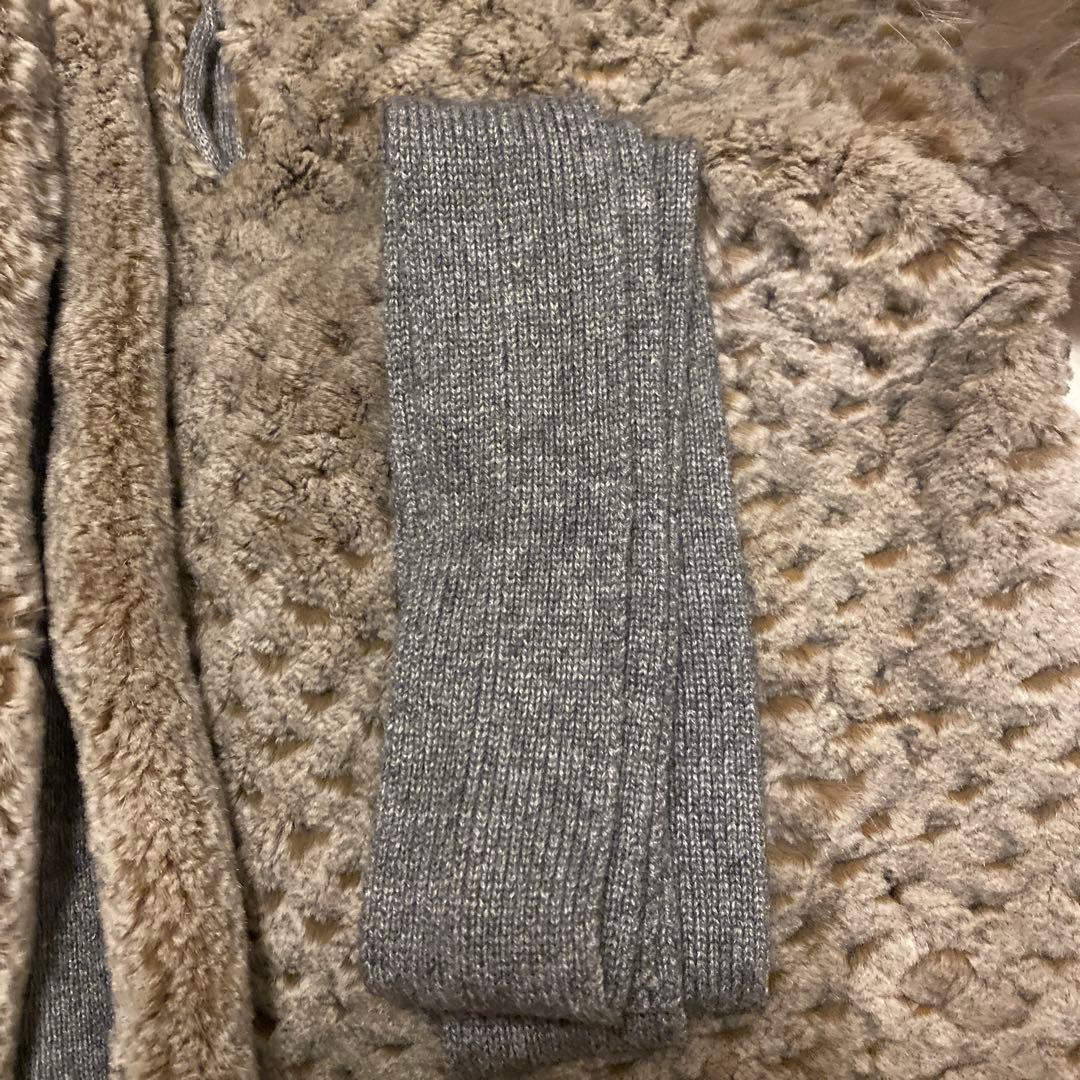 値下げ‼️エンバのリアルファー付ポンチョ　ケープコート