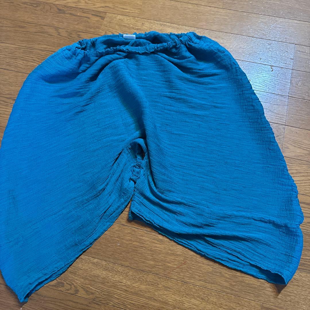 イッケイミヤケme エメラルドブルーグリーン系変形パンツ