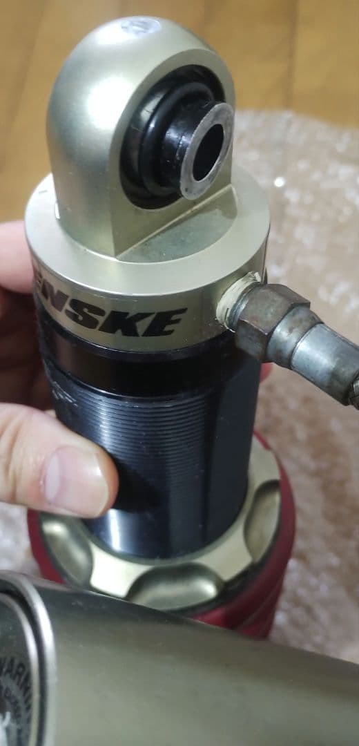 VTR1000F Penske サスペンション