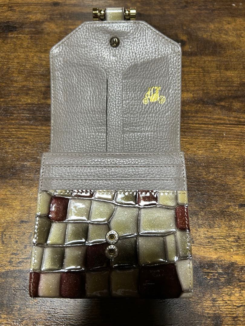 アタオ　ロトロ　ヴィトロ　アンティークルビー