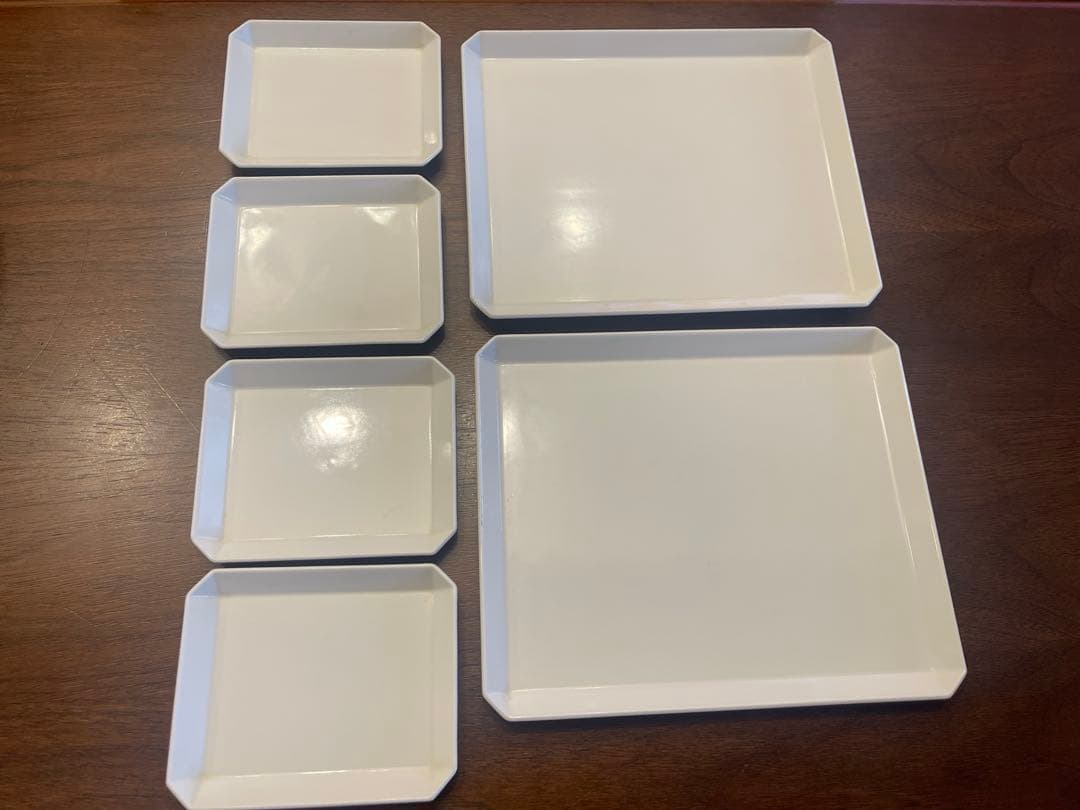 有田1616ホワイト八角形プラスチック皿6枚セット
