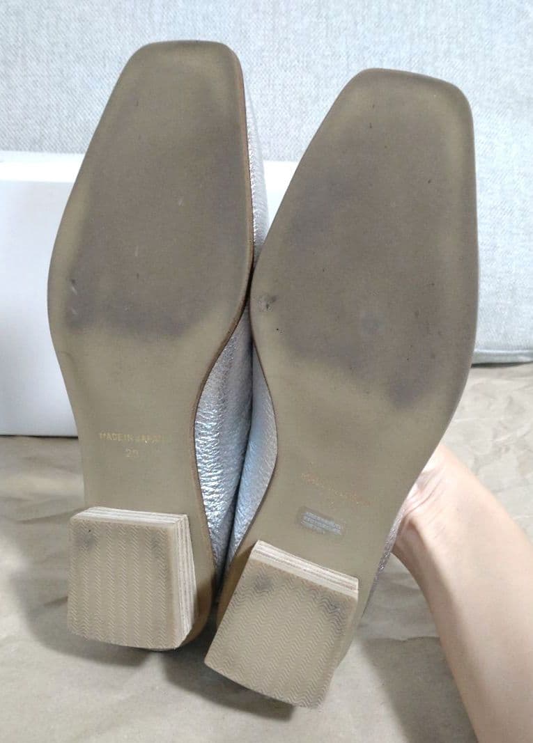 【美品】REFLET Jouir ローヒールパンプス シルバー 23cm