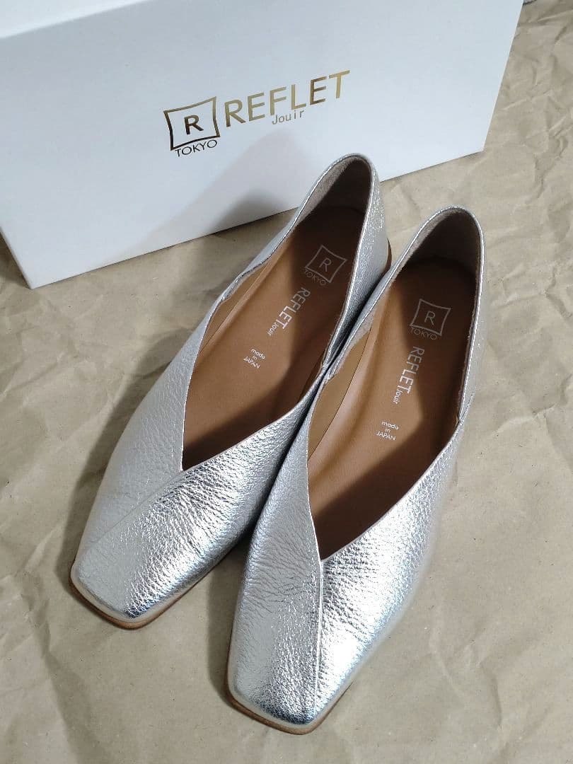 【美品】REFLET Jouir ローヒールパンプス シルバー 23cm
