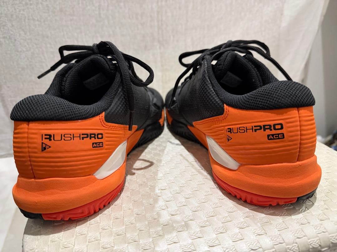 【専用美品Wilson Rush Pro ACEテニスシューズブラック/オレンジ