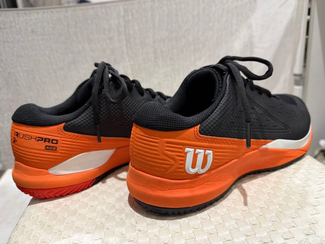 【専用美品Wilson Rush Pro ACEテニスシューズブラック/オレンジ