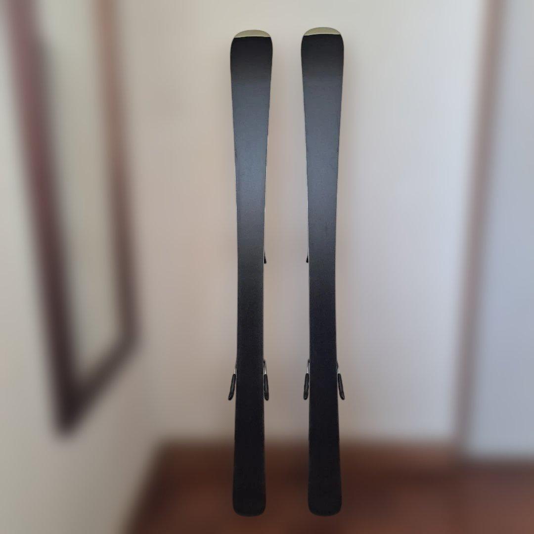 スキー板　ATOMIC