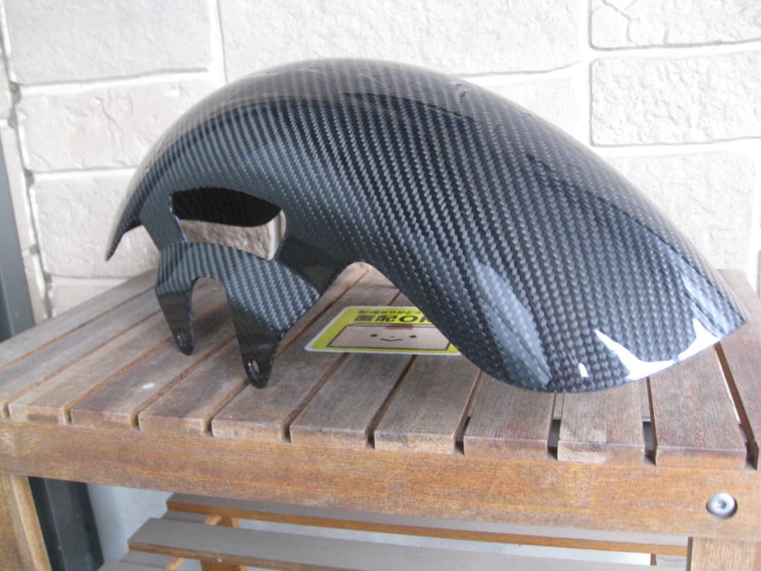 新品未使用　アレンネス　カーボンフェンダー　19インチ