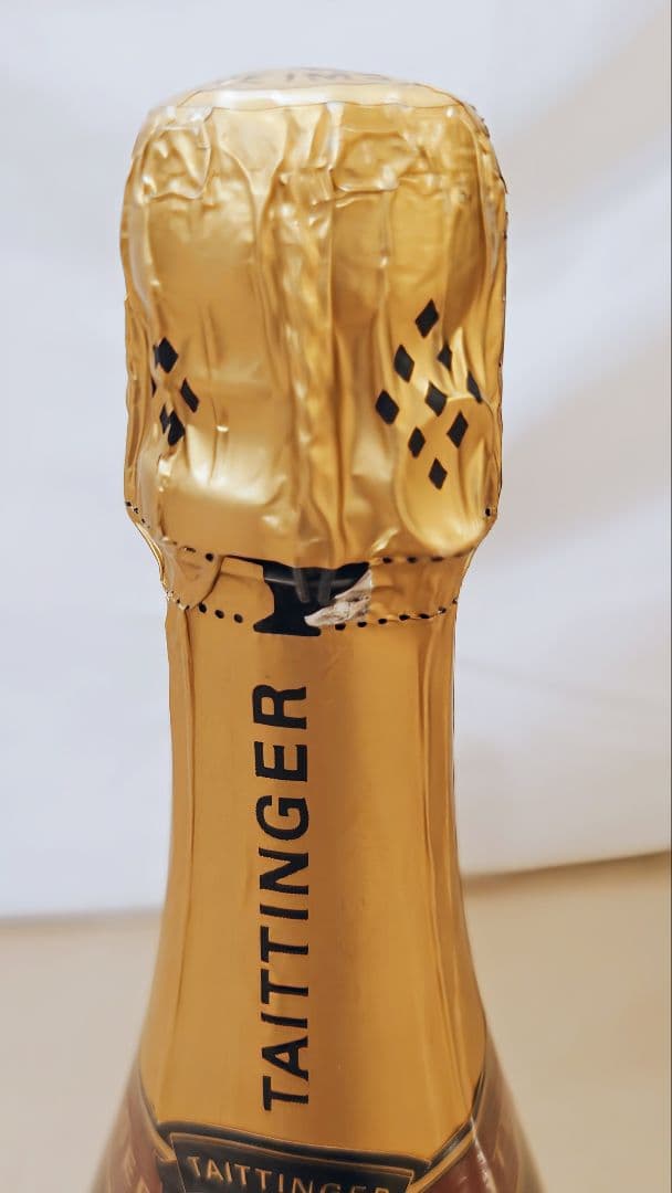 1983年　TAITTINGER シャンパン 750ml