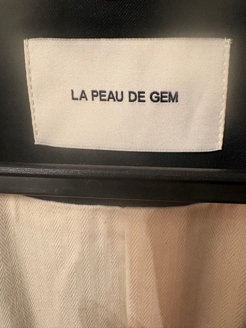 ジャケット・アウター LA PEAU DE GEM no collar hole jacket