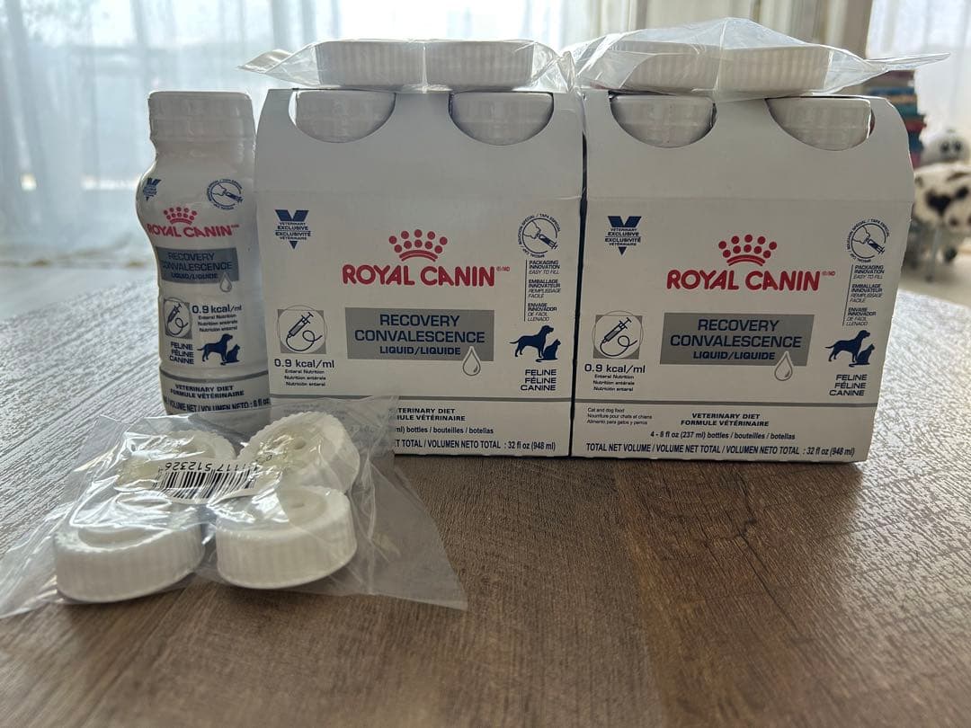 ロイヤルカナンクリティカルリキッド9本+キャップ12個