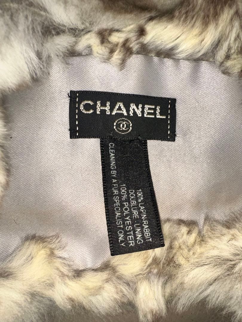 シャネルCHANELパールラパンラビットファーマフラースヌードホワイトブラウン