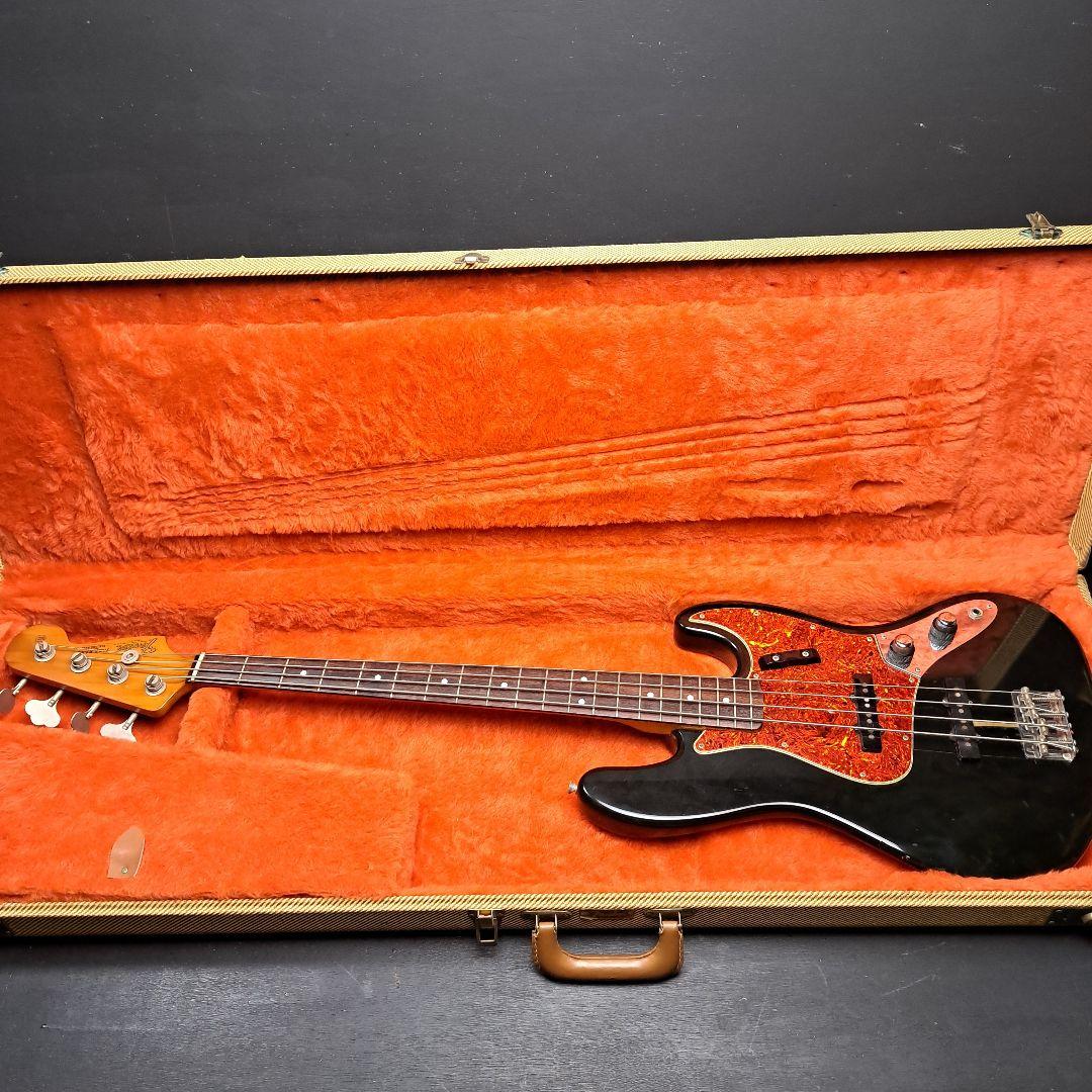 1/18まで価格Fender usaアメリカンビンテージ62 Jazz Bass