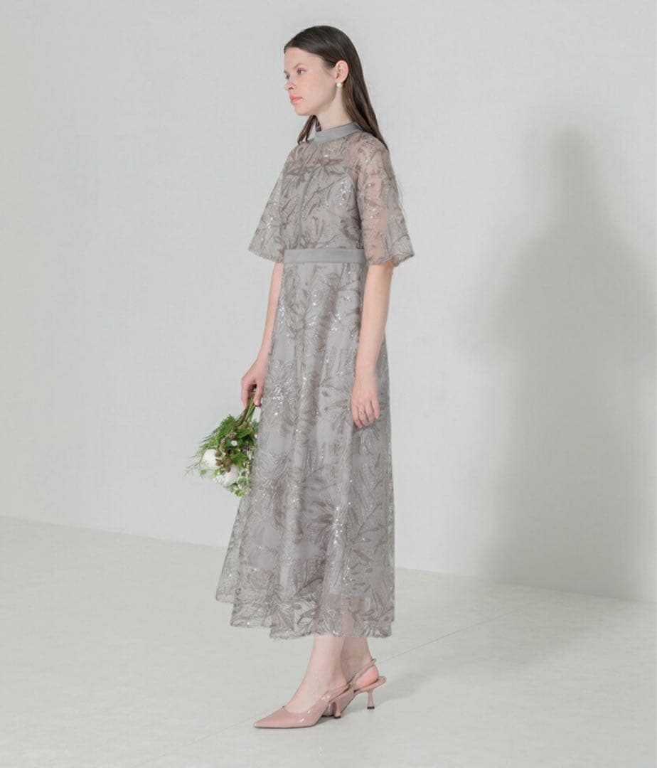 【LEJA】スパンコール花柄刺繍Aラインワンピースドレス　グレー　M
