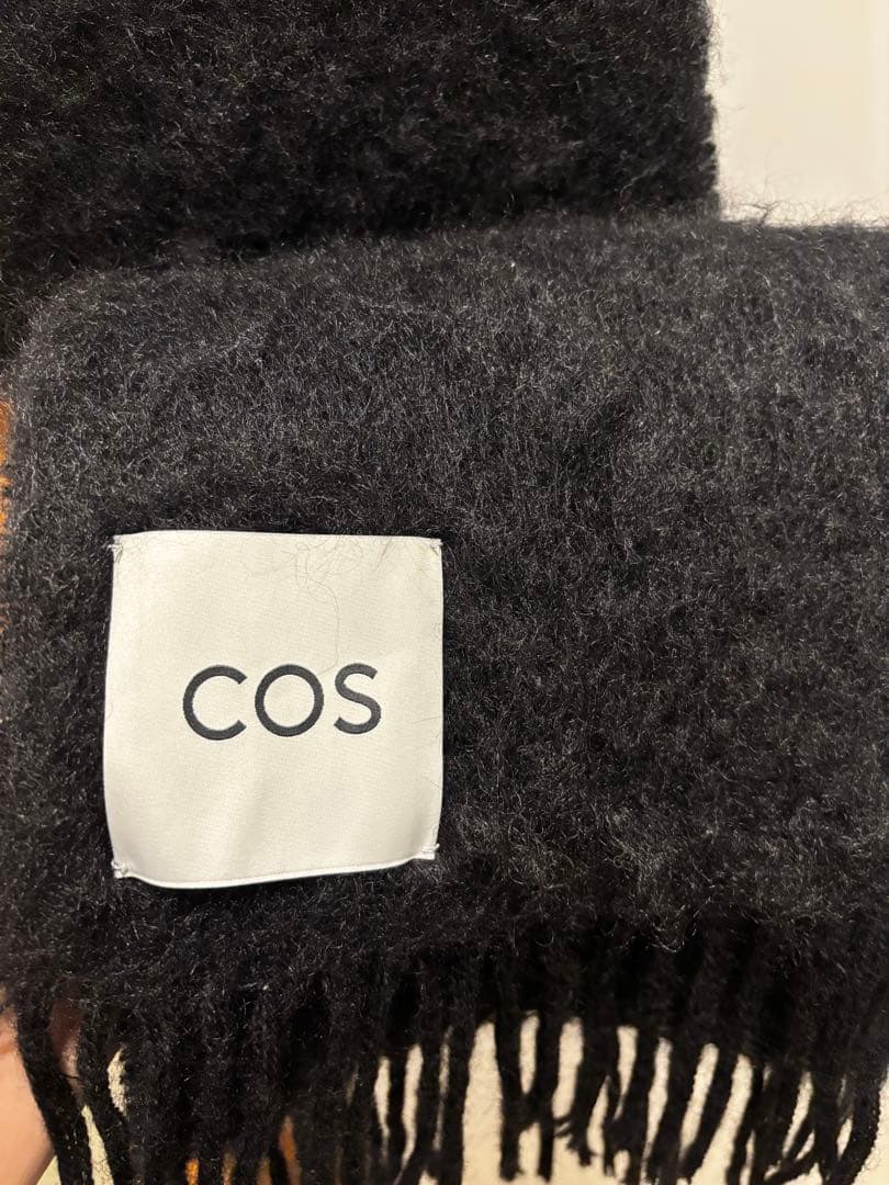 COS フリンジモヘアマフラー