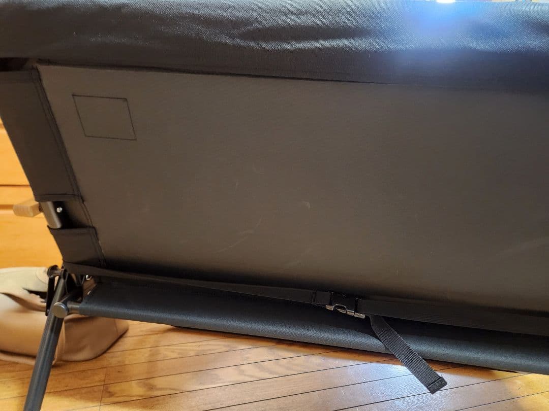 キャプテンスタッグ　ベンチ　ベンチカバー付き　ほぼ未使用　黒