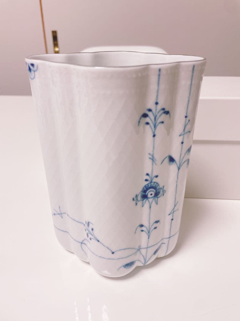 【ロイヤルコペンハーゲン 】ブルーパルメッテプラチ　ベース（新品）