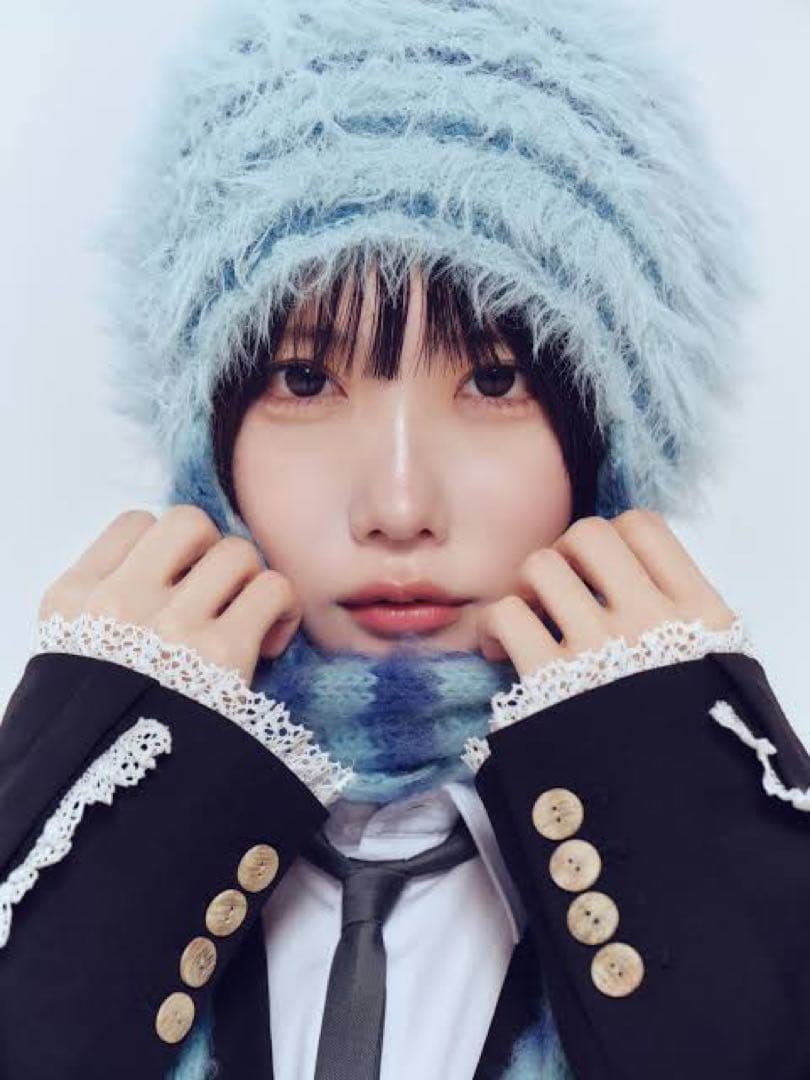 ヘルブラウ　hellblau あの　マフラー　帽子