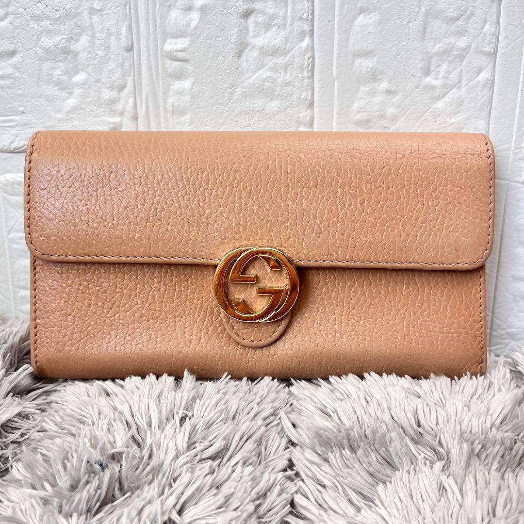 美品✨GUCCI インターロッキング　シボレザー　長財布　ベージュ　レディース
