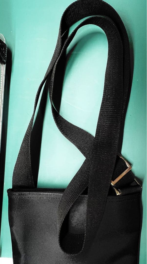 PRADA テスート ショルダーバッグ 正規品