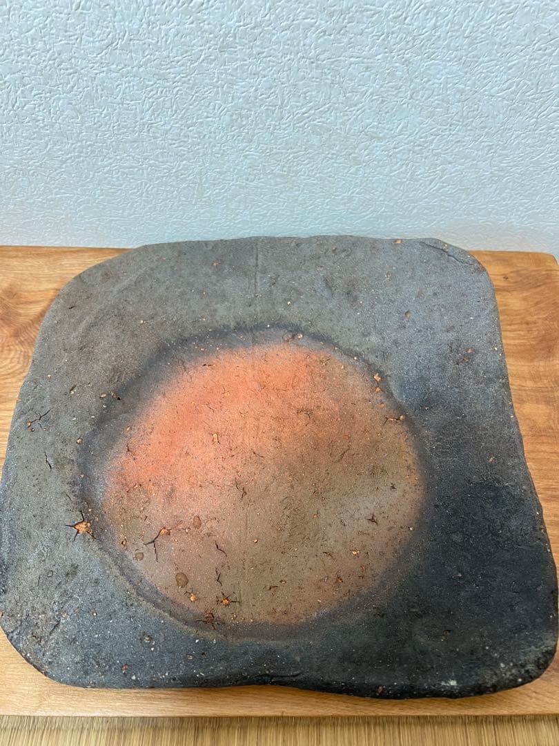 伊部　四方皿　金重巌