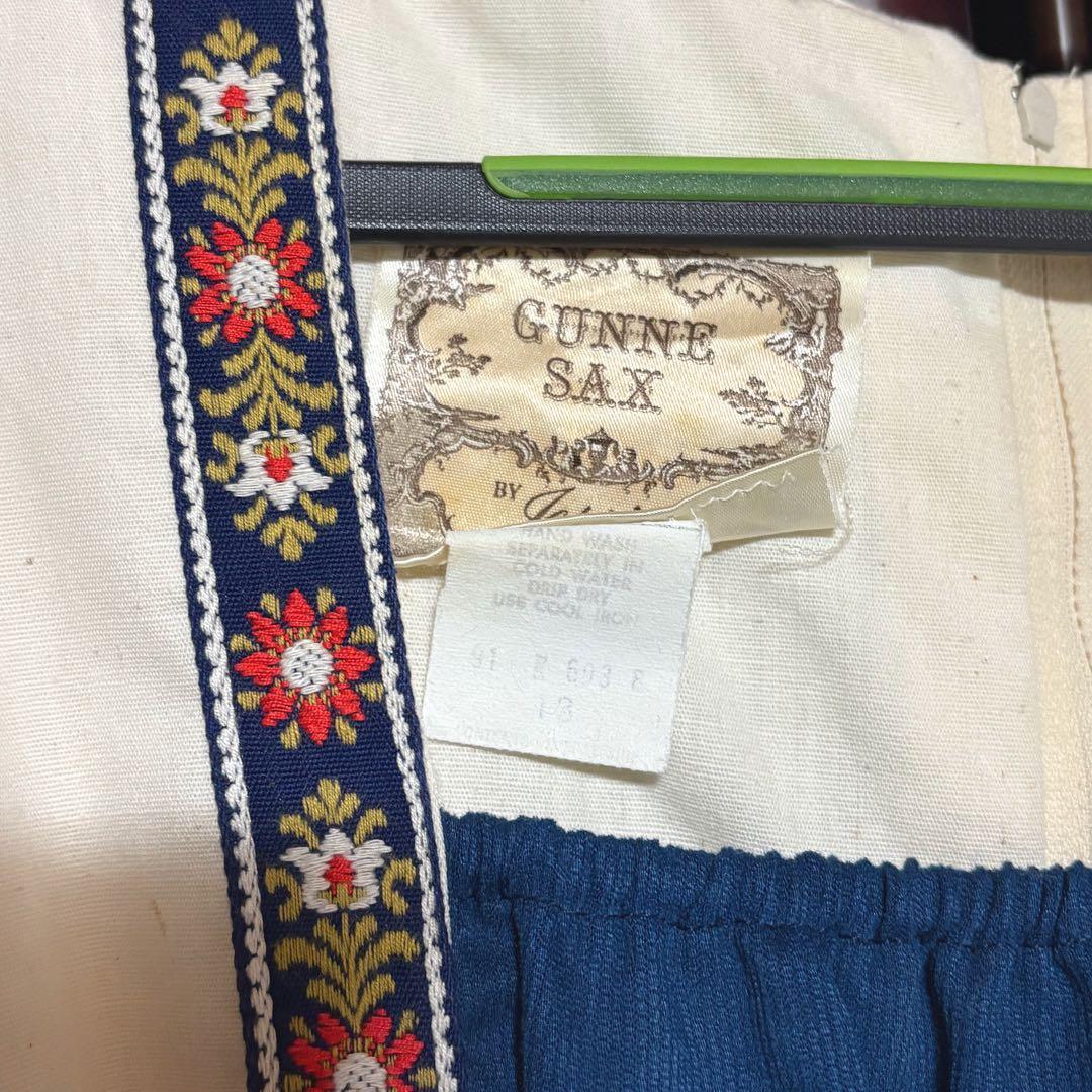 GUNNE SAX 刺繍入りワンピース