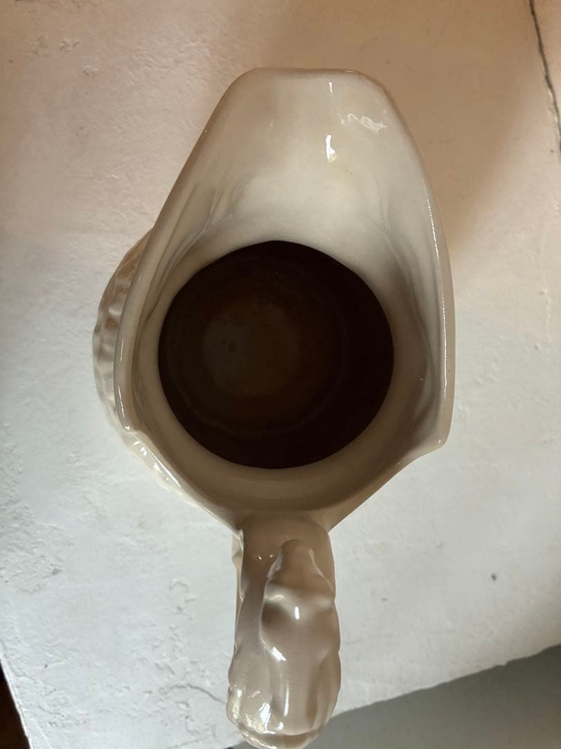 英国アーサーウッド社アンティーク水差し