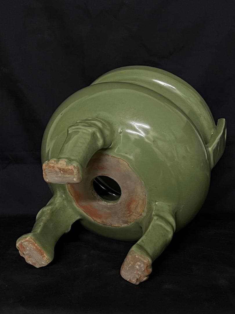 中国古美術　宋時代青磁香炉　龍泉窯三足香炉W66-0