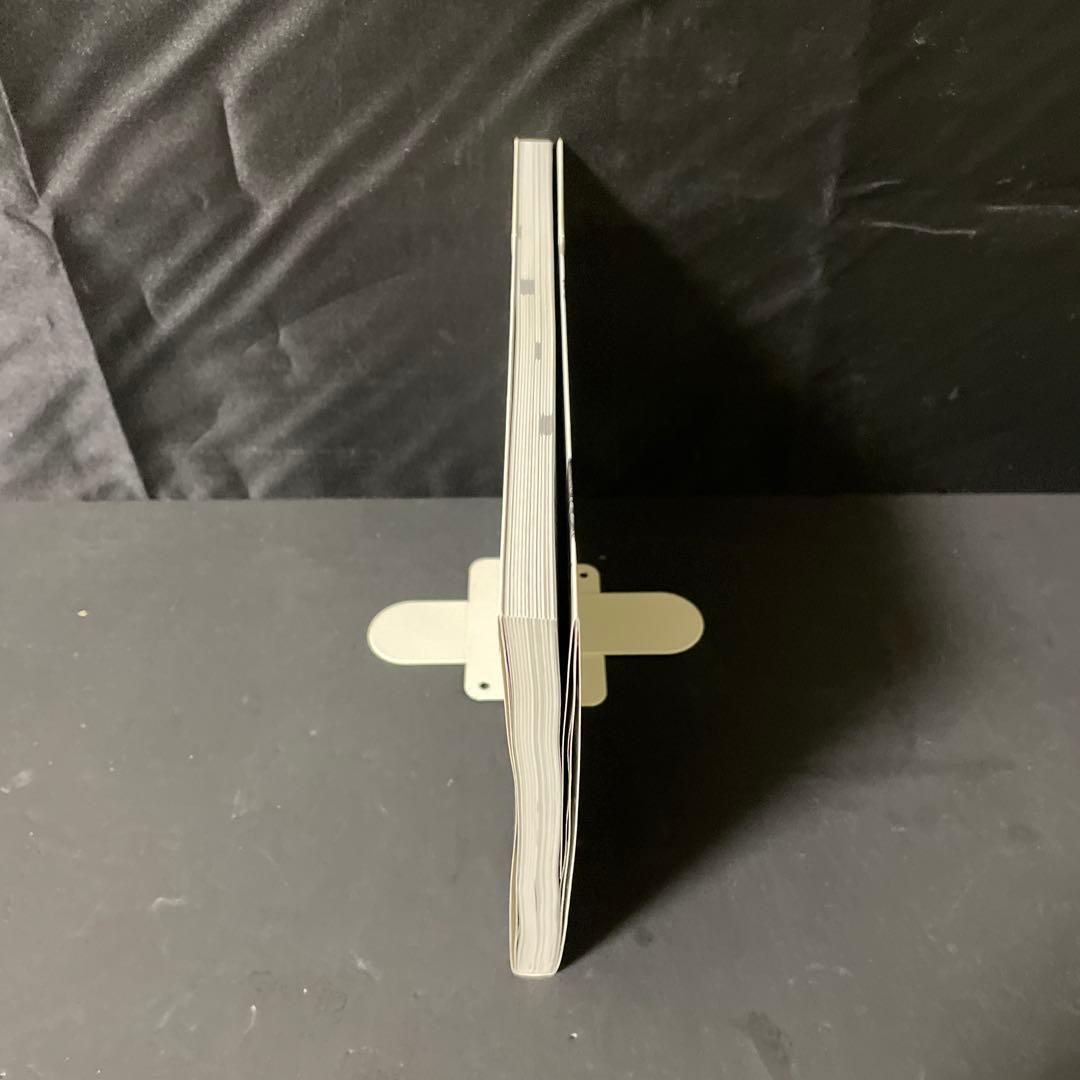 SF画家加藤直之 : 美女・メカ・パワードスーツ