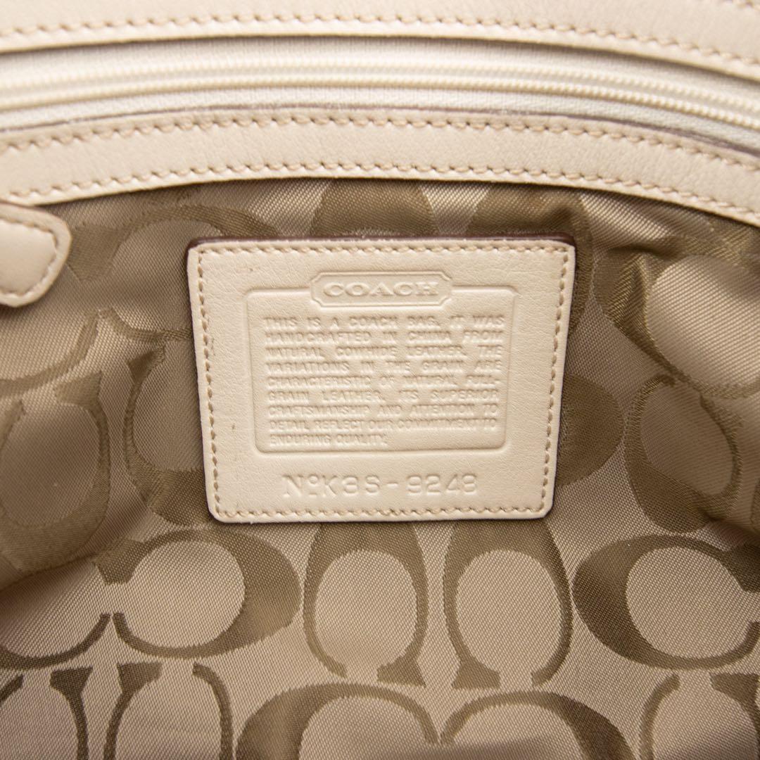 A105【美品】COACH／コーチ　ソーホー　ワンショルダーバッグ　レザー　白