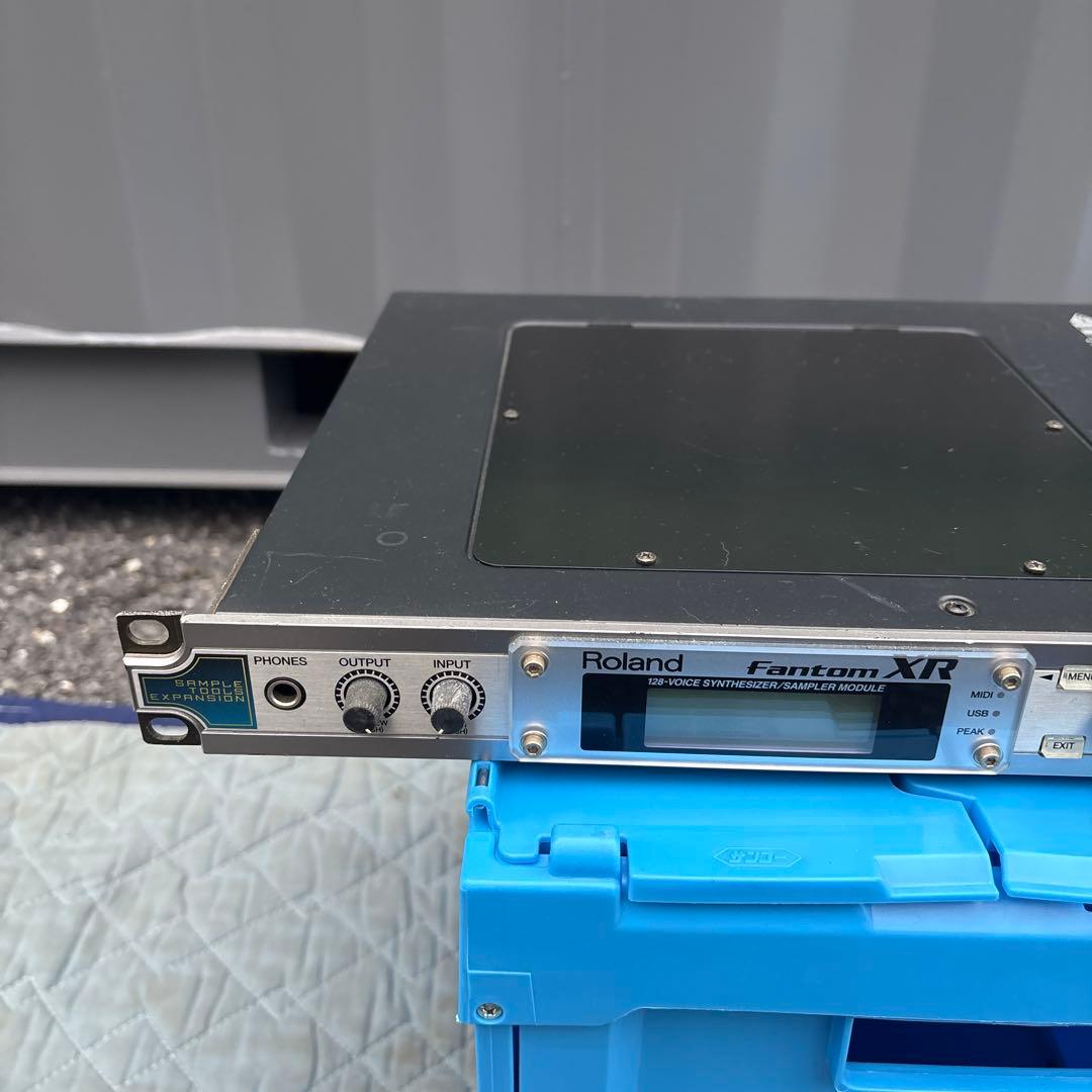 ア*ン様 Roland Fantom XR 音源モジュール　シンセサイザー