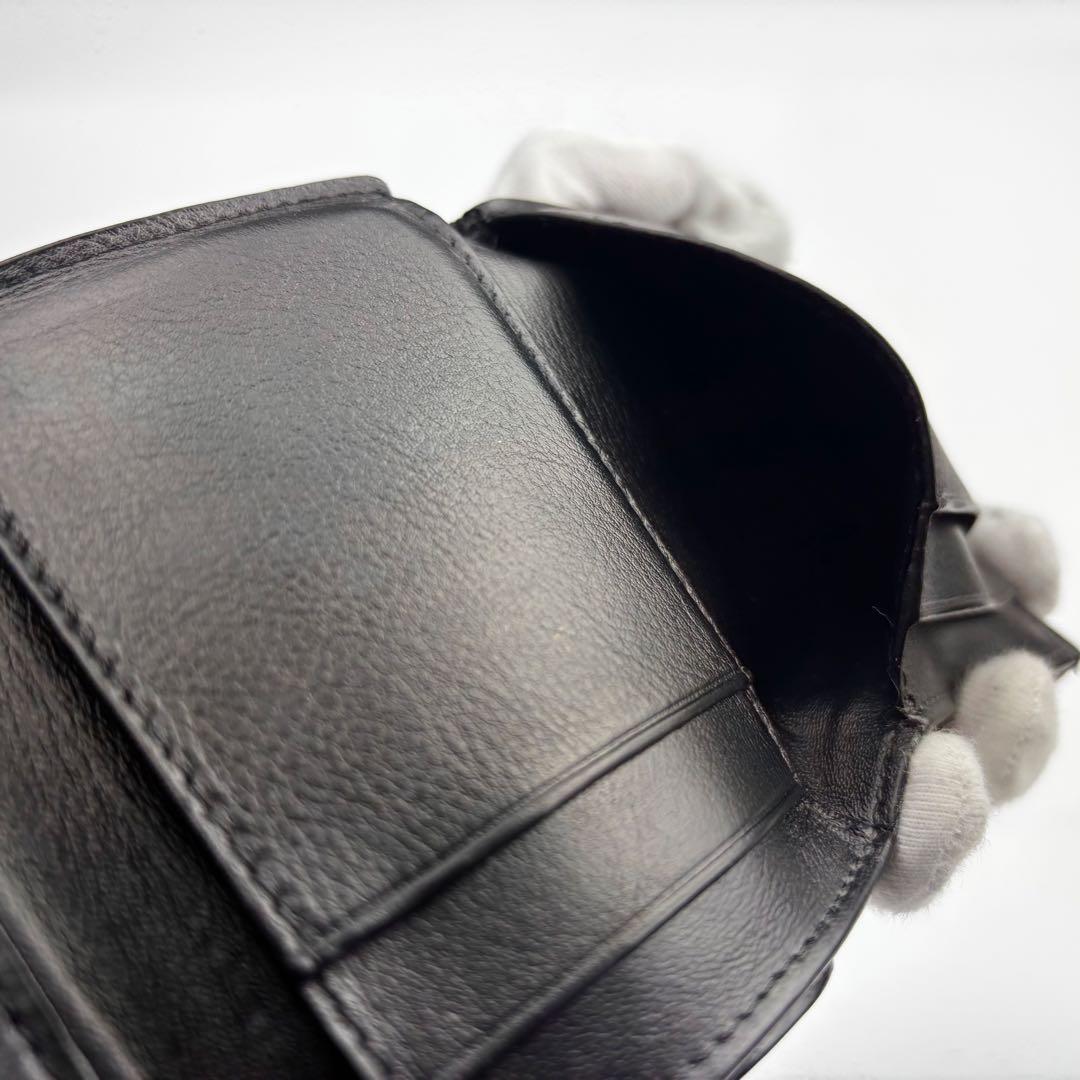 LOEWE ロエベ　アナグラム　トライフォールドウォレット　Ｗホック　三つ折り