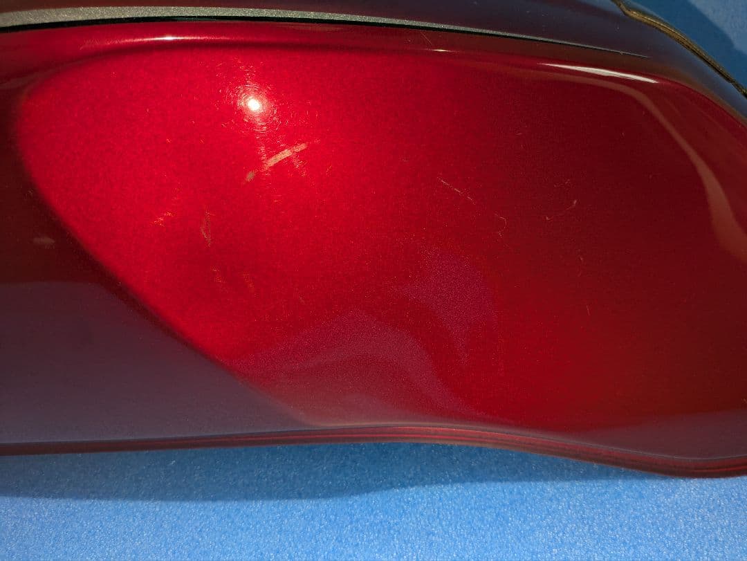 ★キズ少★　ホンダ CB1100(SC65)タンク 赤