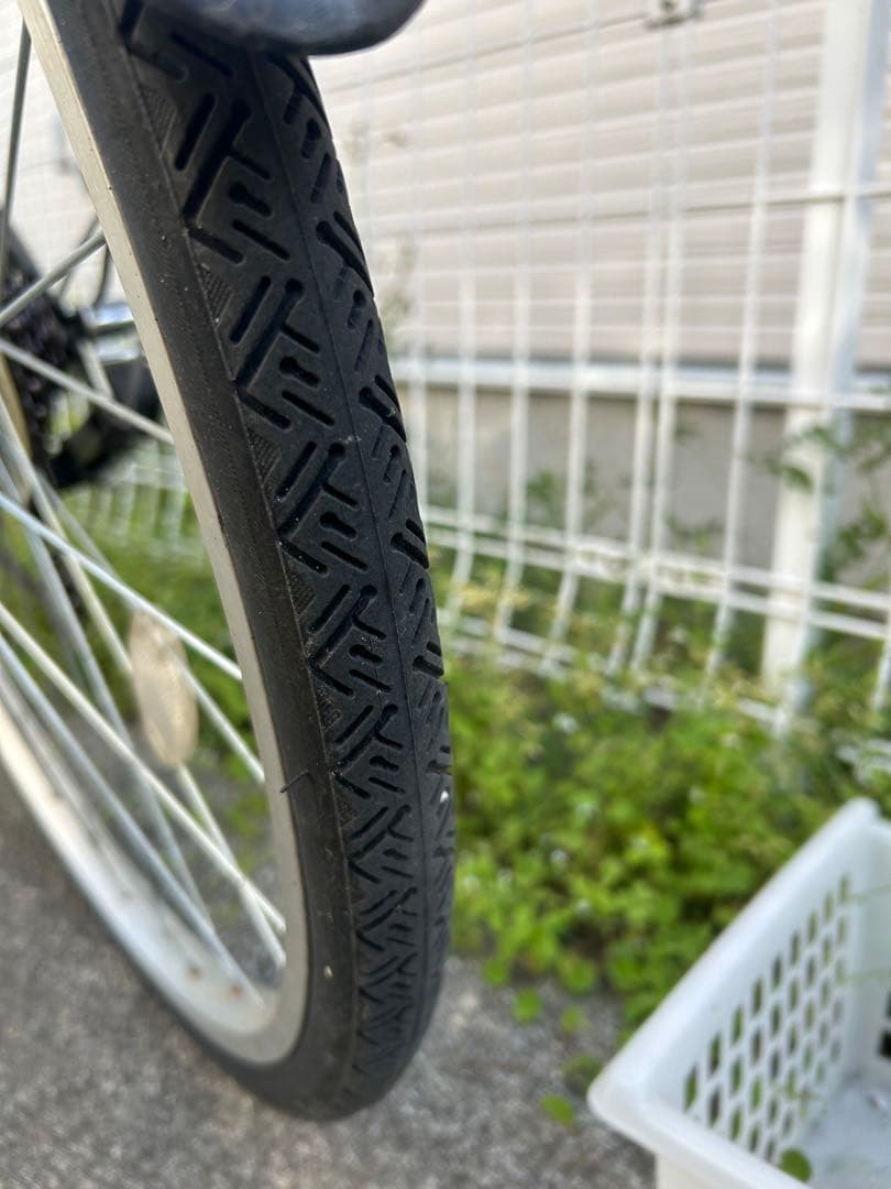 カゴ付き6段変速自転車　シティサイクル　27インチ オートLEDライト　福岡