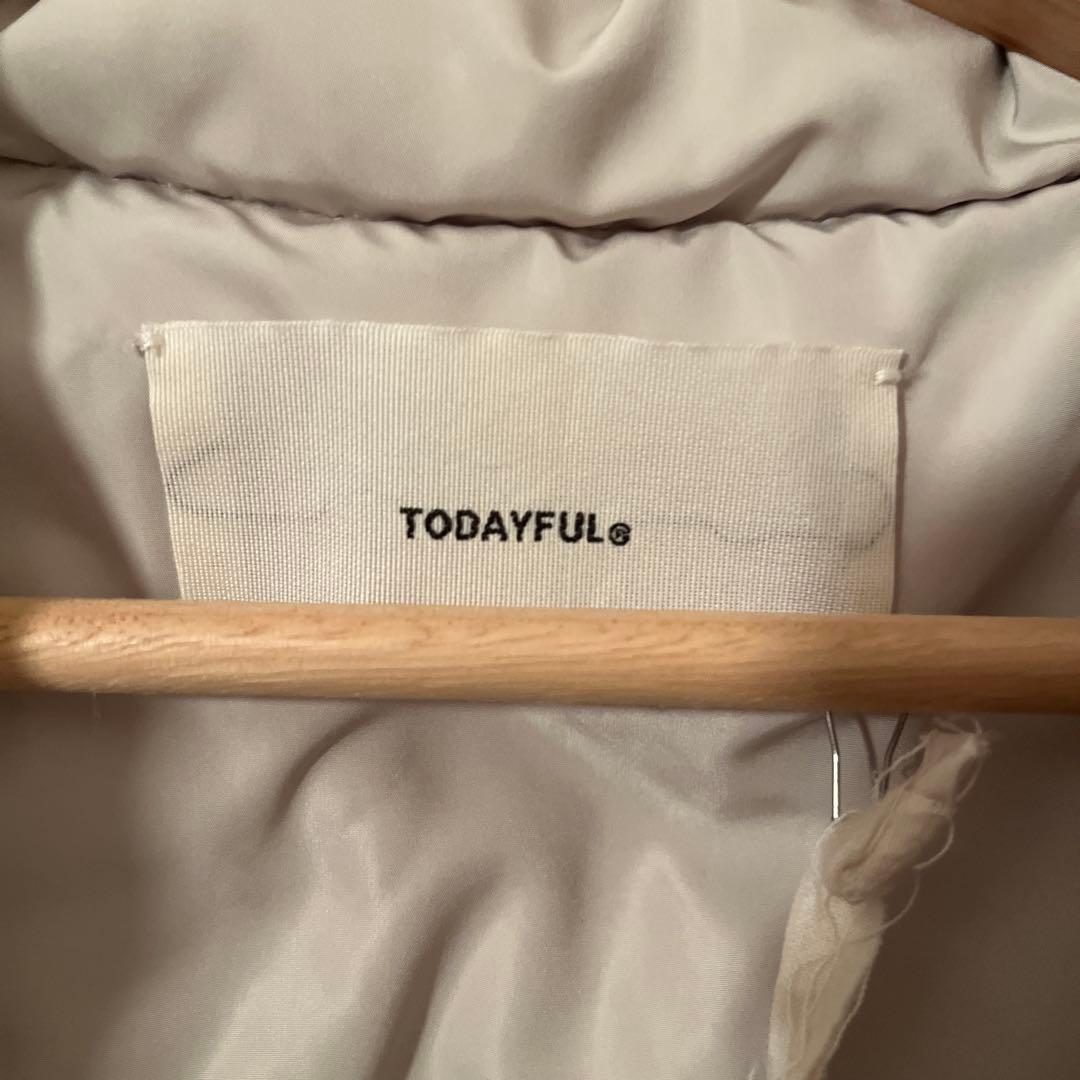 新品タグ付き☆TODAYFUL キルティングコンパクトベスト３８