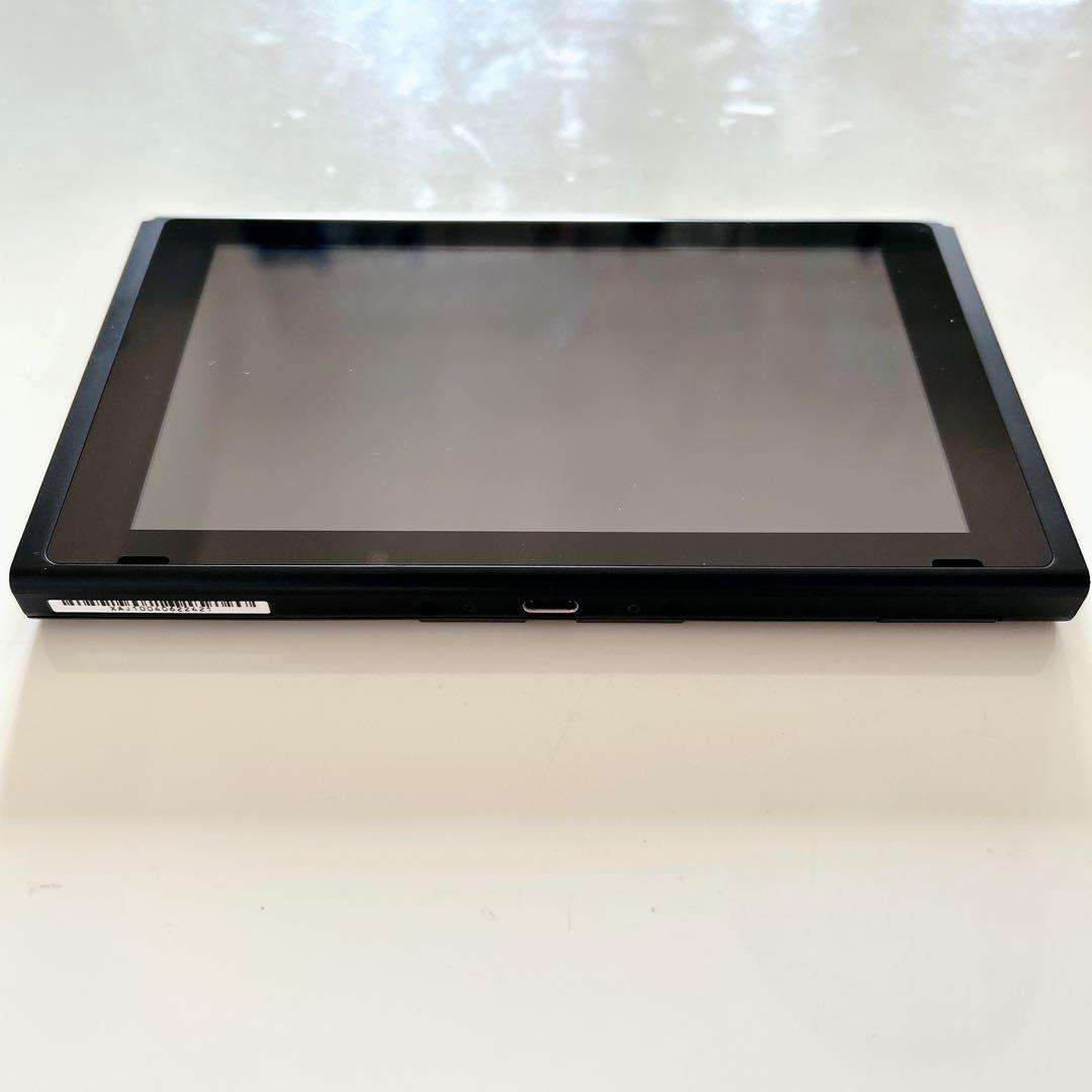 【極美品】Nintendo Switch 本体のみ 2018年